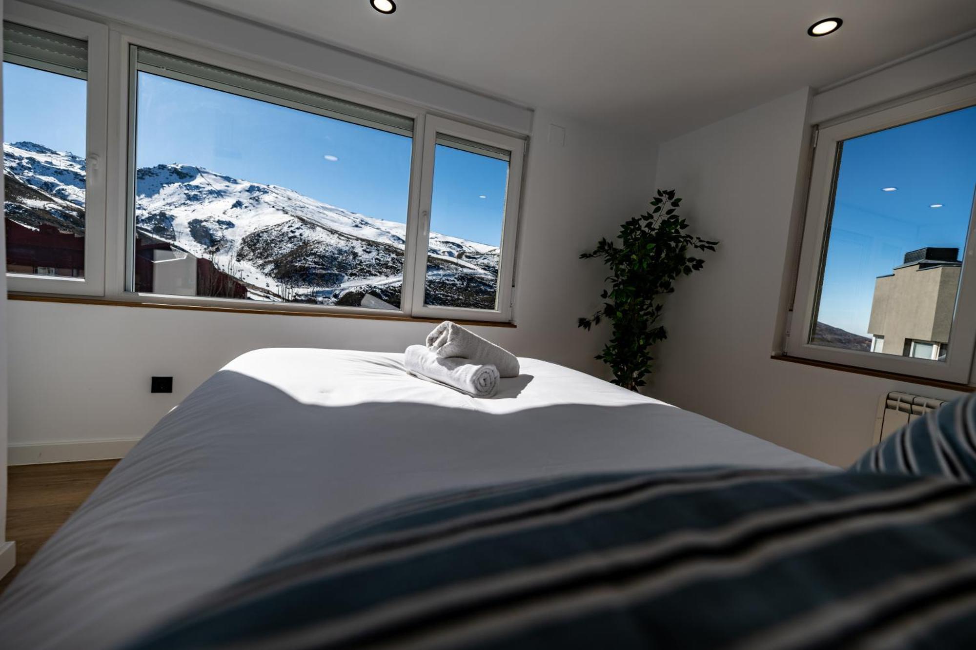 Luxury Refurnished Apartment With Private Parking Close To Ski Slopes Sierra Nevada Dış mekan fotoğraf